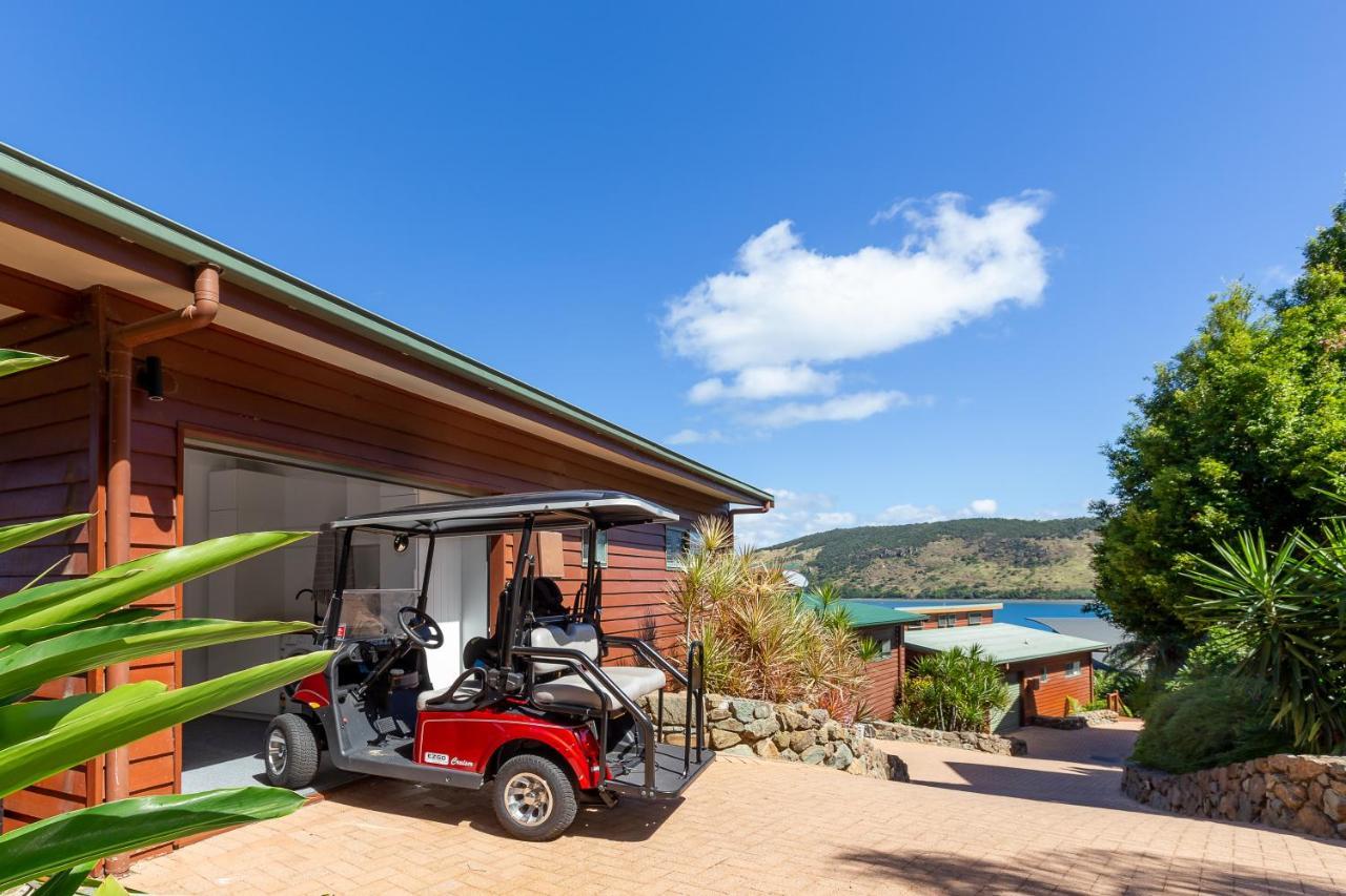Casuarina Cove Apartments Hamilton Island Buitenkant foto