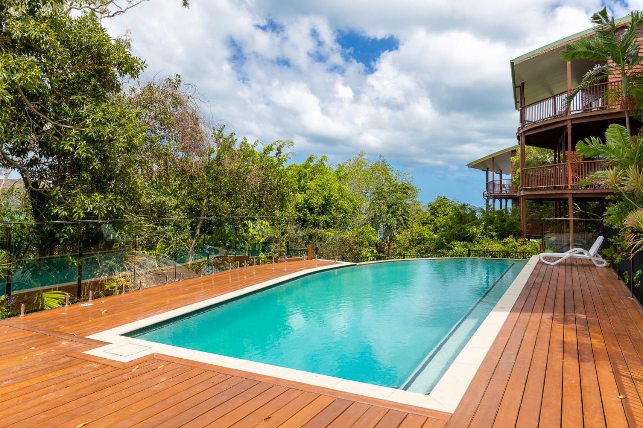 Casuarina Cove Apartments Hamilton Island Buitenkant foto