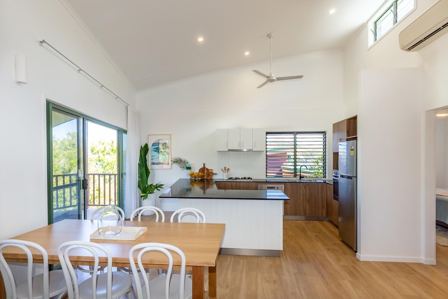Casuarina Cove Apartments Hamilton Island Buitenkant foto