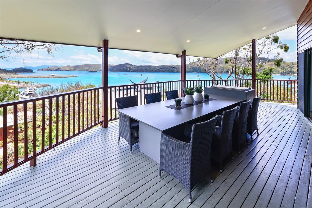 Casuarina Cove Apartments Hamilton Island Buitenkant foto
