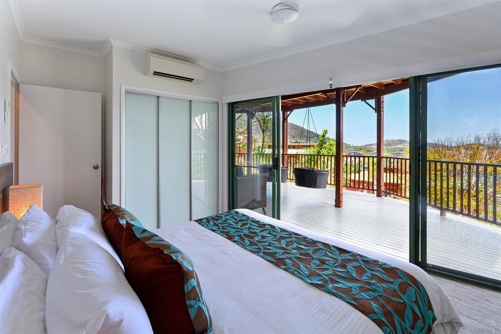 Casuarina Cove Apartments Hamilton Island Buitenkant foto
